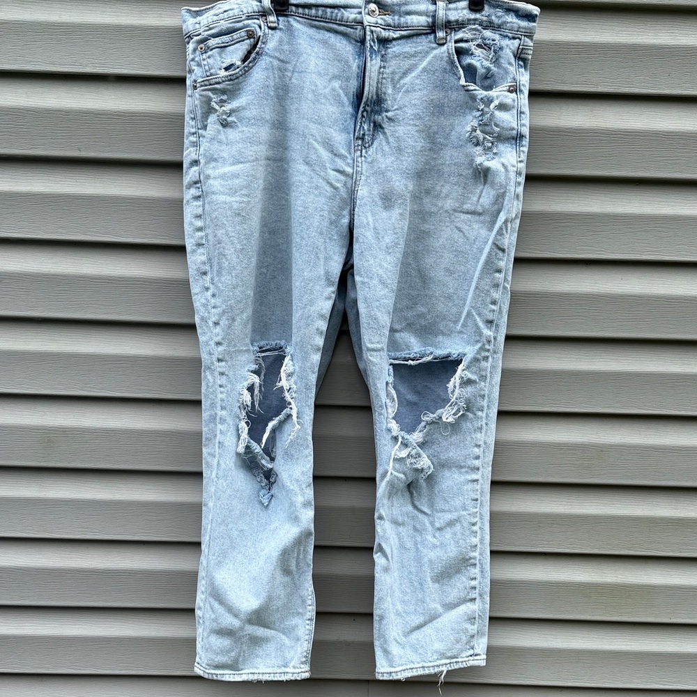 Distressed Light Blue Women's Jeans